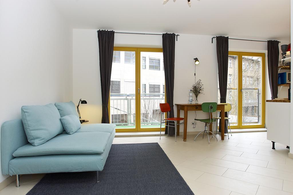 Raja Jooseppi Apartments - Spittelmarkt Historische Mitte — Photos 2